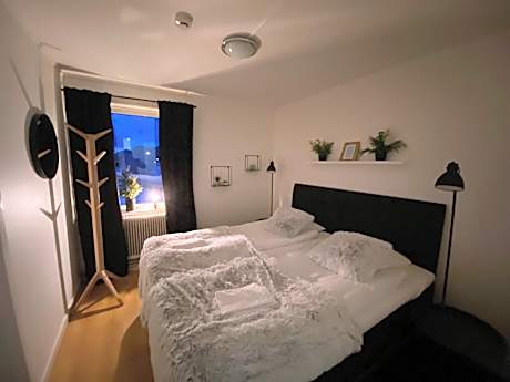 Standard Twin Room with Shared Bathroom