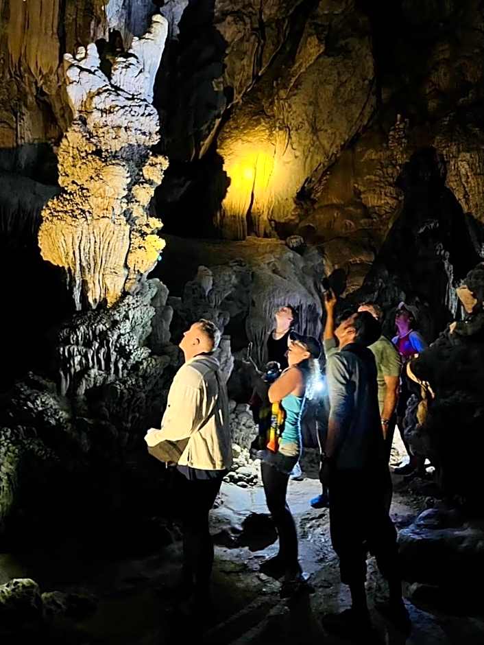 Khaosok Secret Hostel