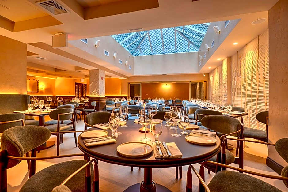 Four Points By Sheraton Manhattan Soho Village