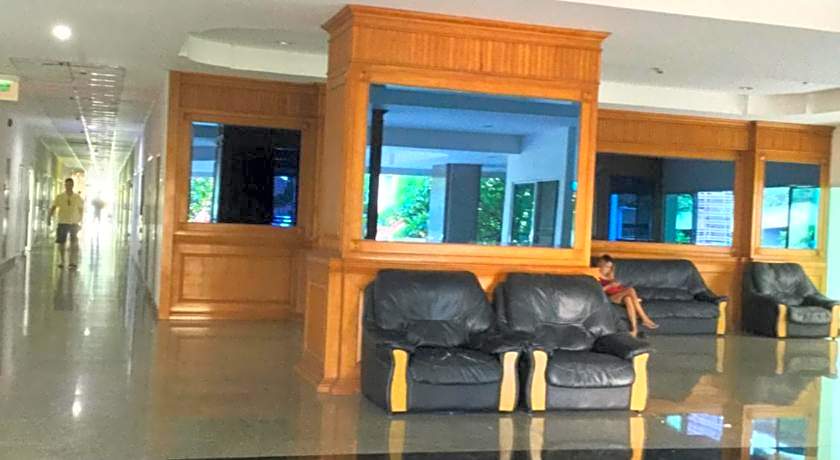 View Talay 6 by Pat 42