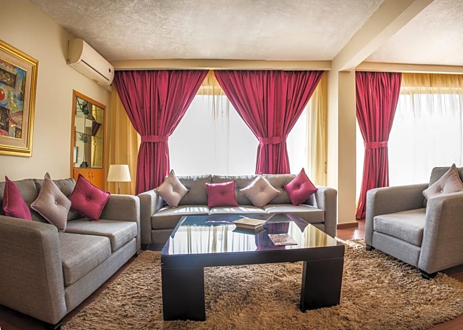 Bella Riva Hotel