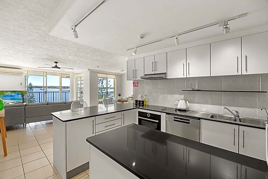 Bayview Beach Holiday Apartments