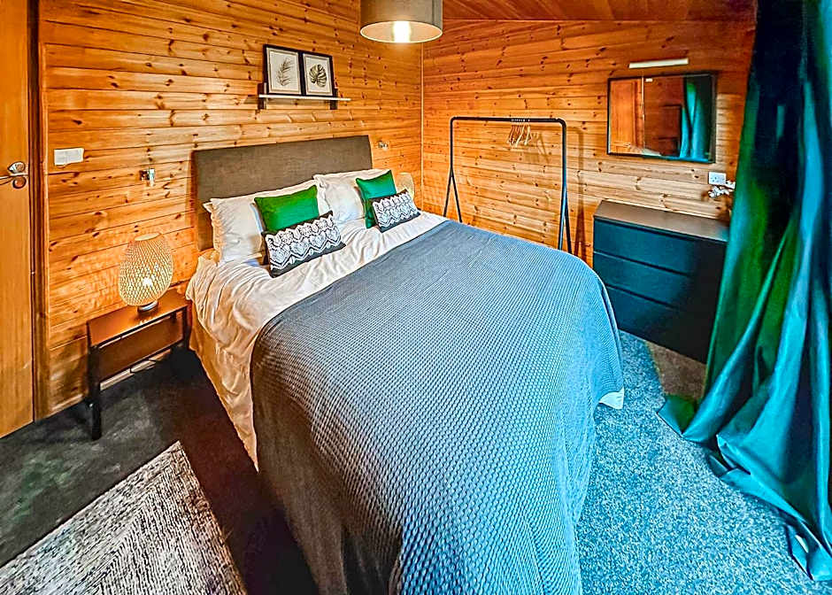 Pant Wilkin Lodges And Equestrian Centre