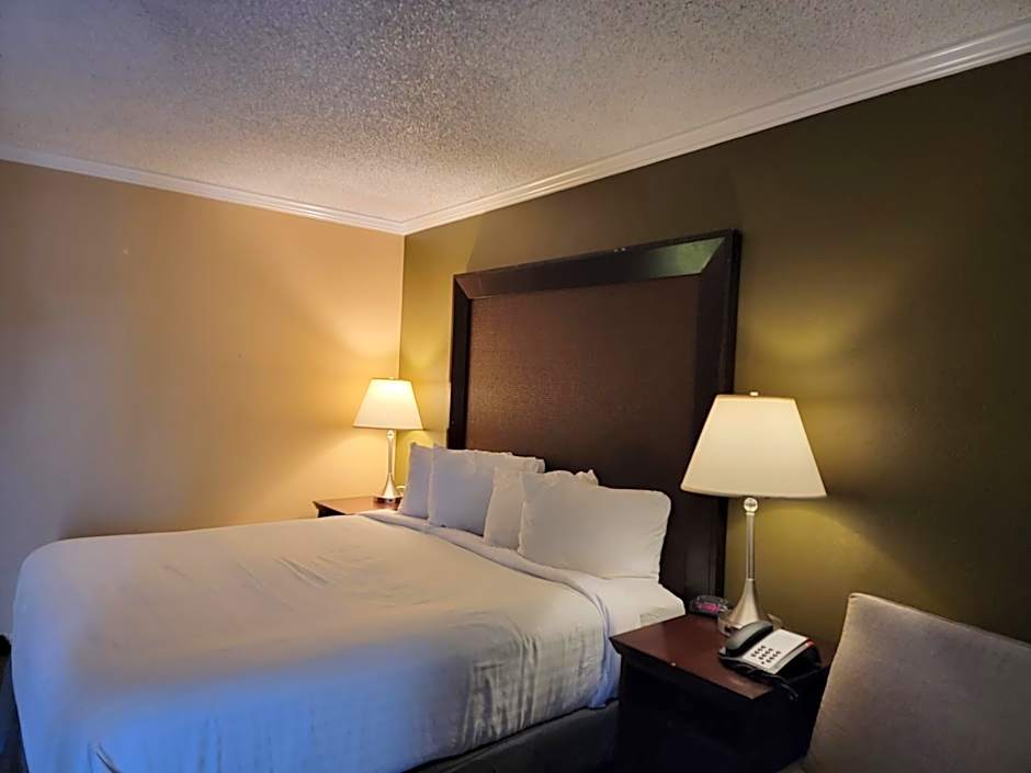 Extend-a-Suites - Extended Stay, I-40 Amarillo West