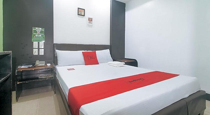 RedDoorz @ Ranchotel Bayanan Alabang