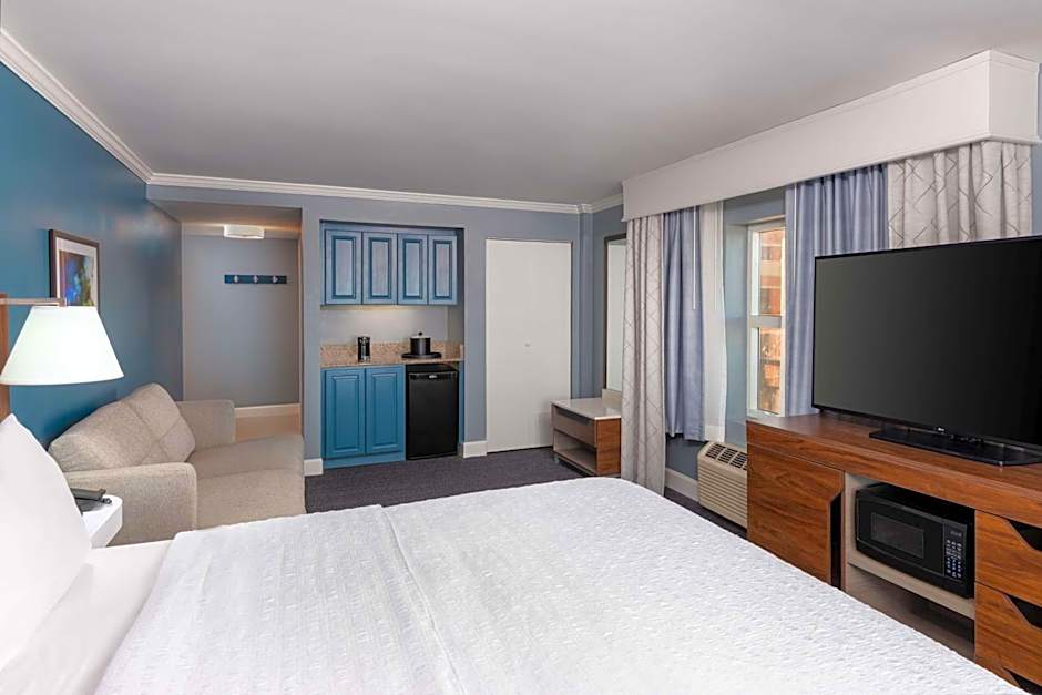 Hampton Inn By Hilton Savannah Historic District