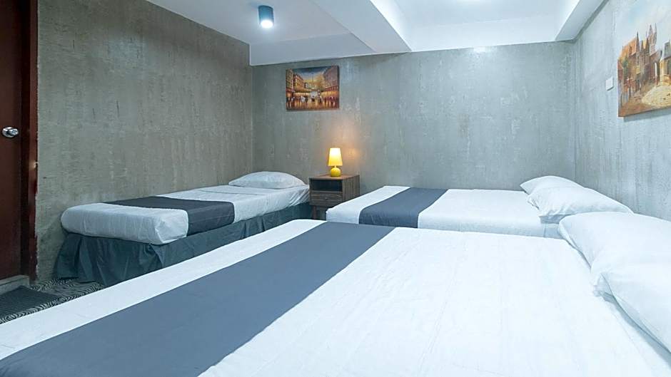 Rcee Place by RedDoorz