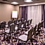 DoubleTree by Hilton Hotel Utica