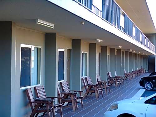 Karinga Motel, SureStay Hotel by Best Western