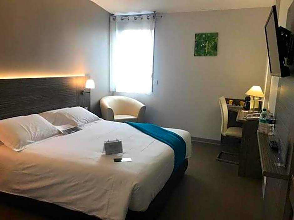 Kyriad Saint Chély d'Apcher - Aire de la Lozère