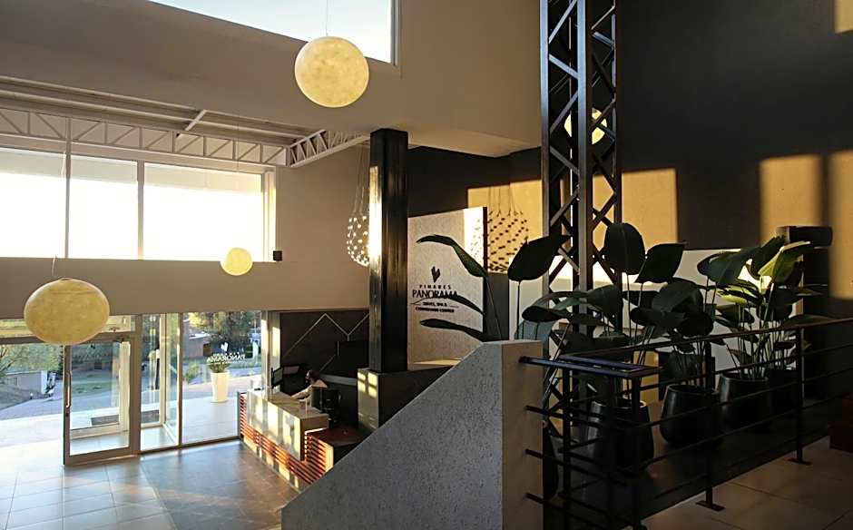 Pinares Panorama Suites, Spa & Convention Center