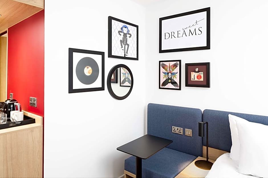 Hampton by Hilton Rochdale