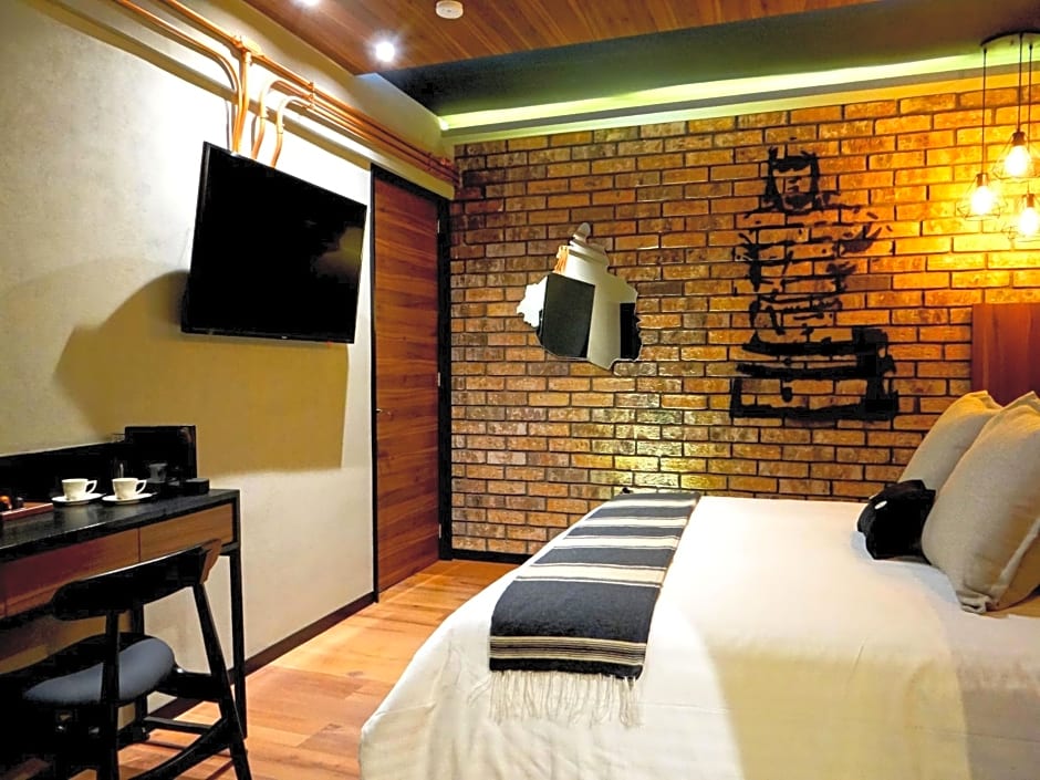 Cadillac Hotel Boutique