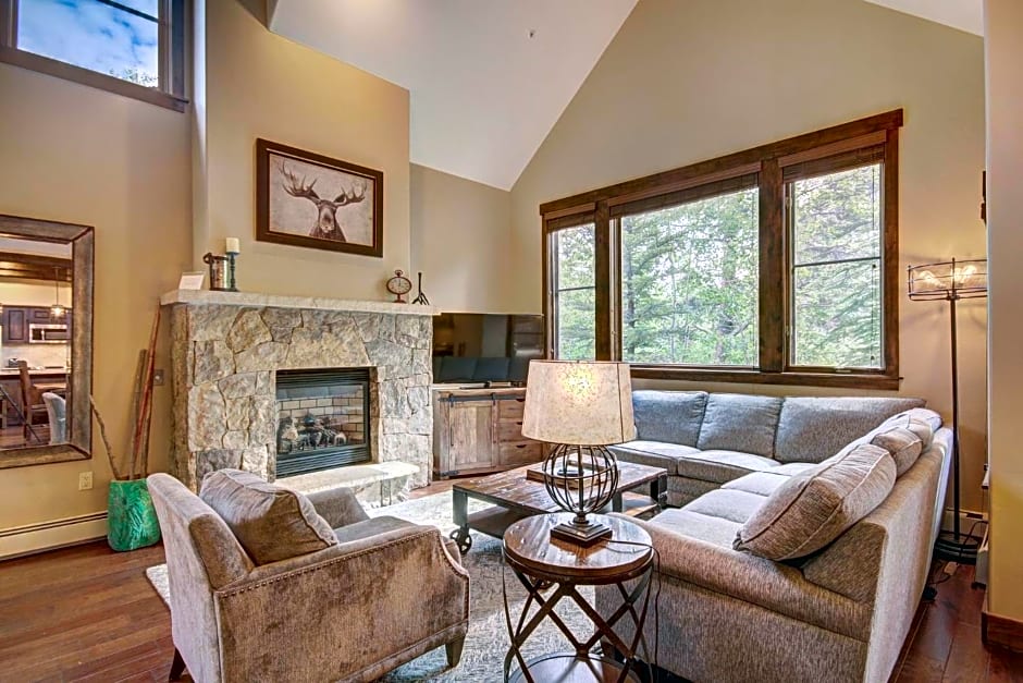 Mountain Thunder Lodge
