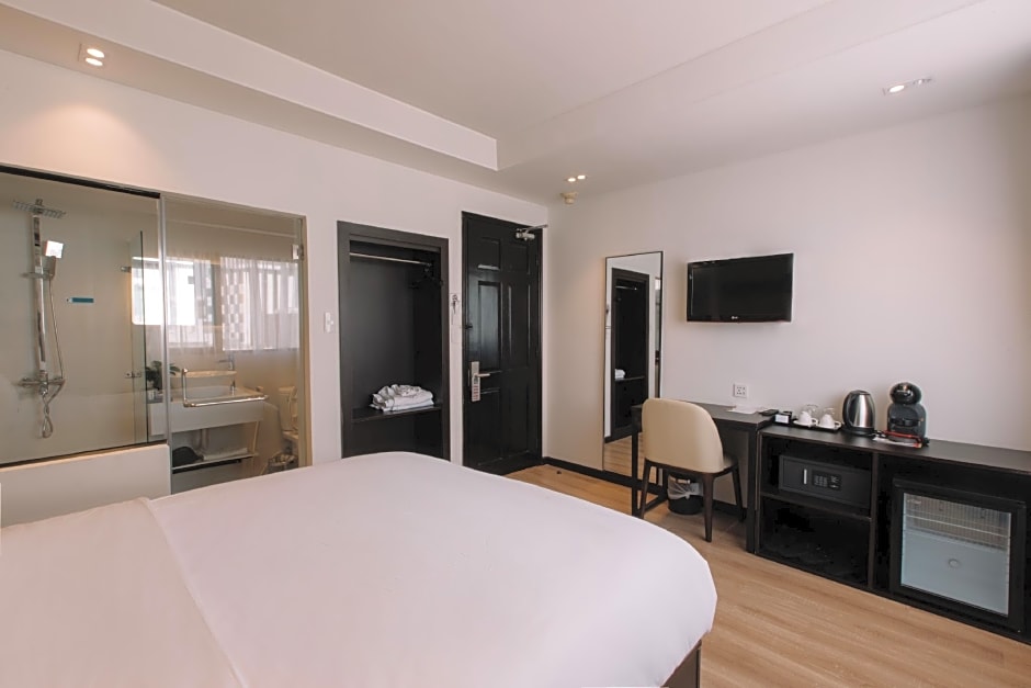 The Chill Suites- City Center