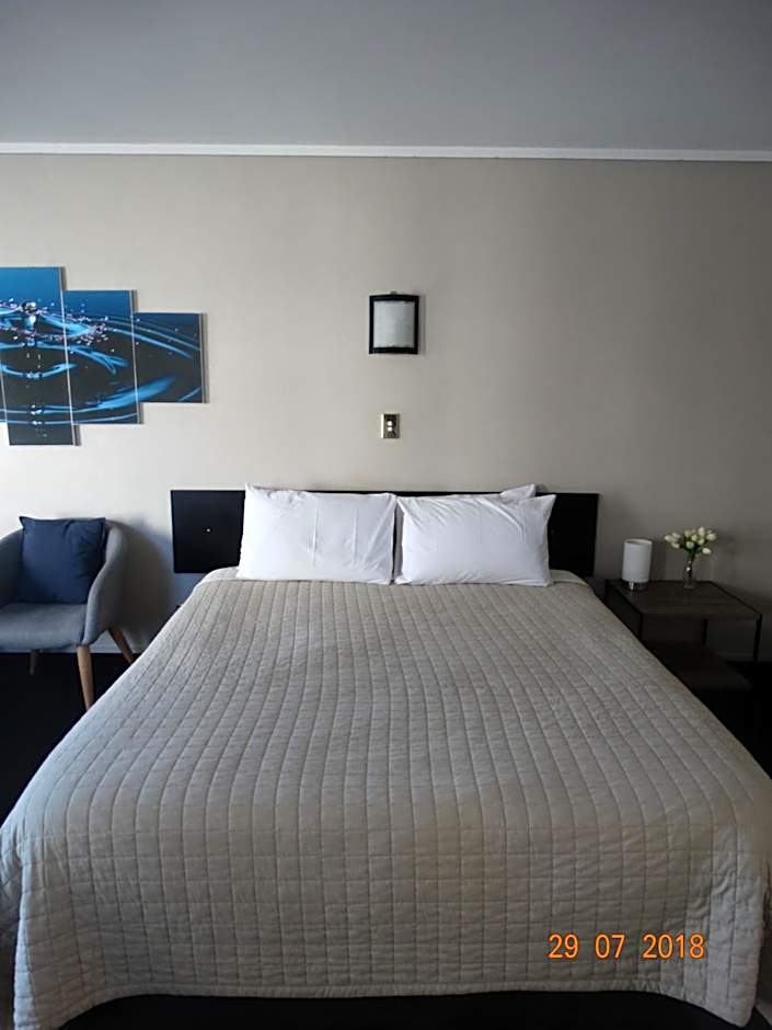 Ambassador Motel