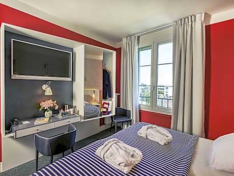 Superior Double Room with King Bed