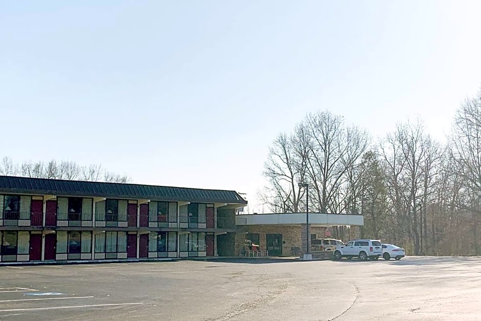 Paris Inn and Suites