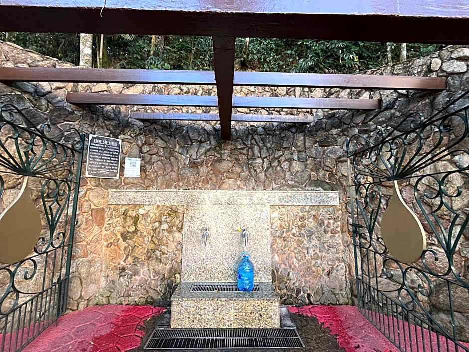 Apartamento Fontana di Trevi Centro Serra Negra