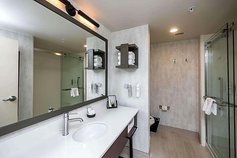 Hampton Inn By Hilton And Suites Dobson