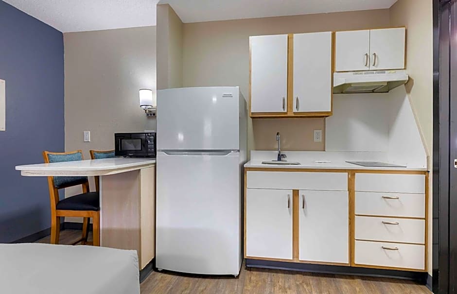 Extended Stay America Suites - Arlington