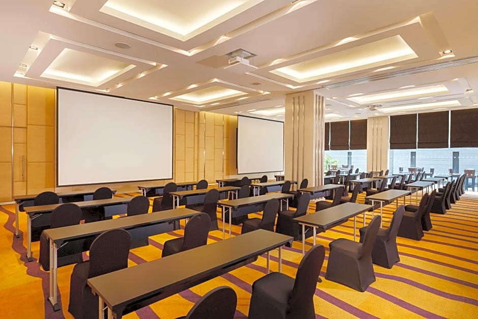 Four Points by Sheraton Bangkok, Sukhumvit 15