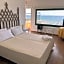 Piccadilly Penthouse with Jacuzzi