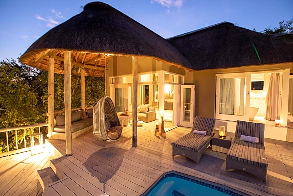 Clifftop Exclusive Safari Hideaway