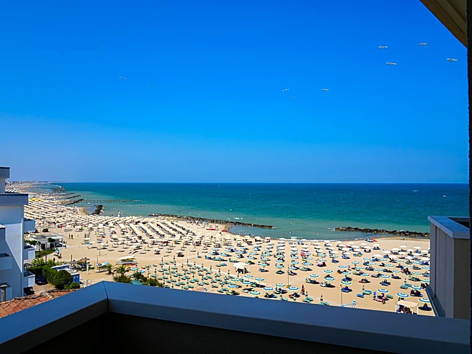 Hotel Imperial Beach - Dada Hotels