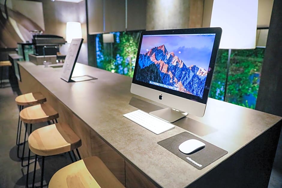 One Residence Hotel & Apartment