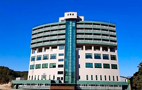 Yangyang International Airport Hotel