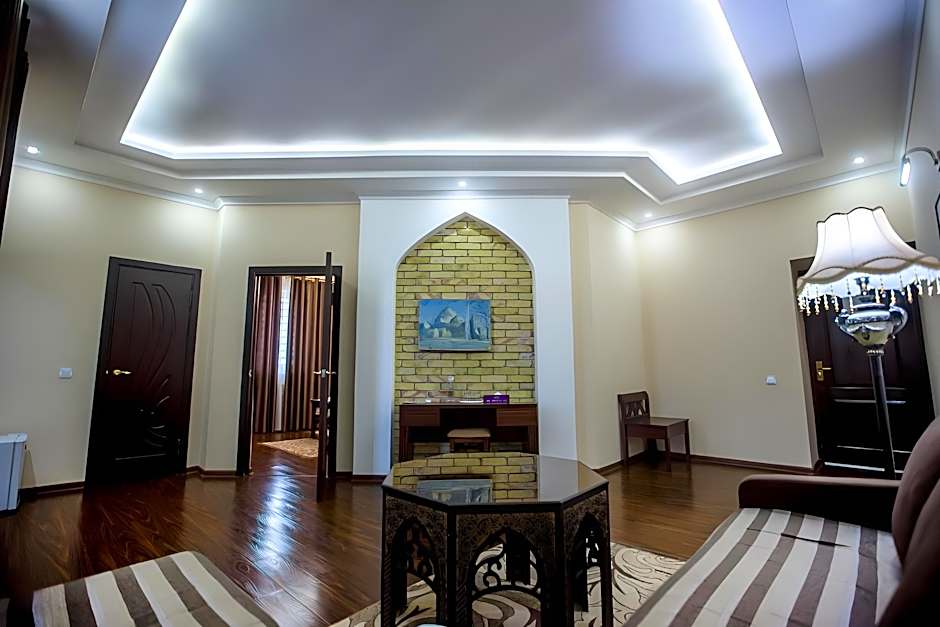 Hotel Arkanchi