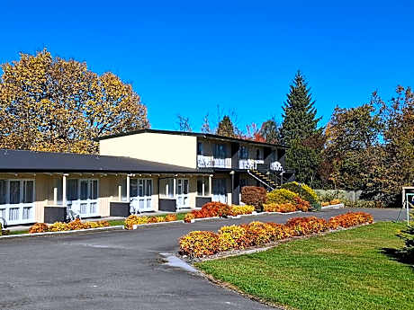 Spa Lodge Motel