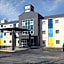 Days Inn & Suites by Wyndham Augusta Near Fort Eisenhower