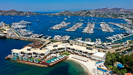 Yalikavak Marina Hotel By Social Living Collection