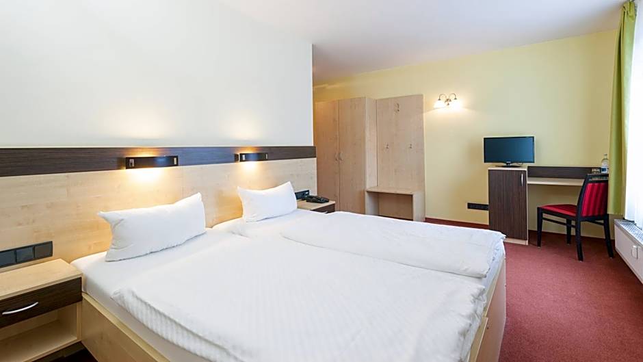 Hotel Mit-Mensch