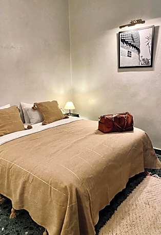 Deluxe Double Room with Bath