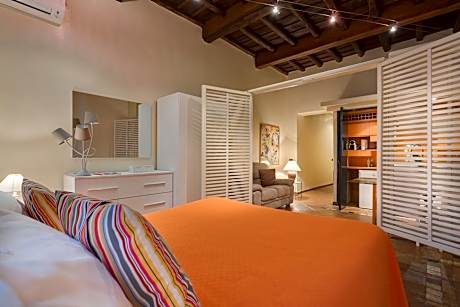 Apartment, 1 Bedroom (Check-in Via Vittoria 81) (2 Double Beds and 1 Twin Bed)