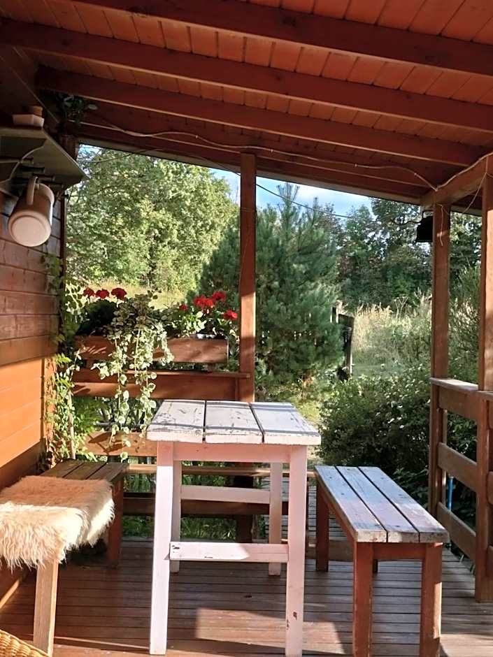 Domek na Skraju Wsi dostęp do jeziora UBLIK