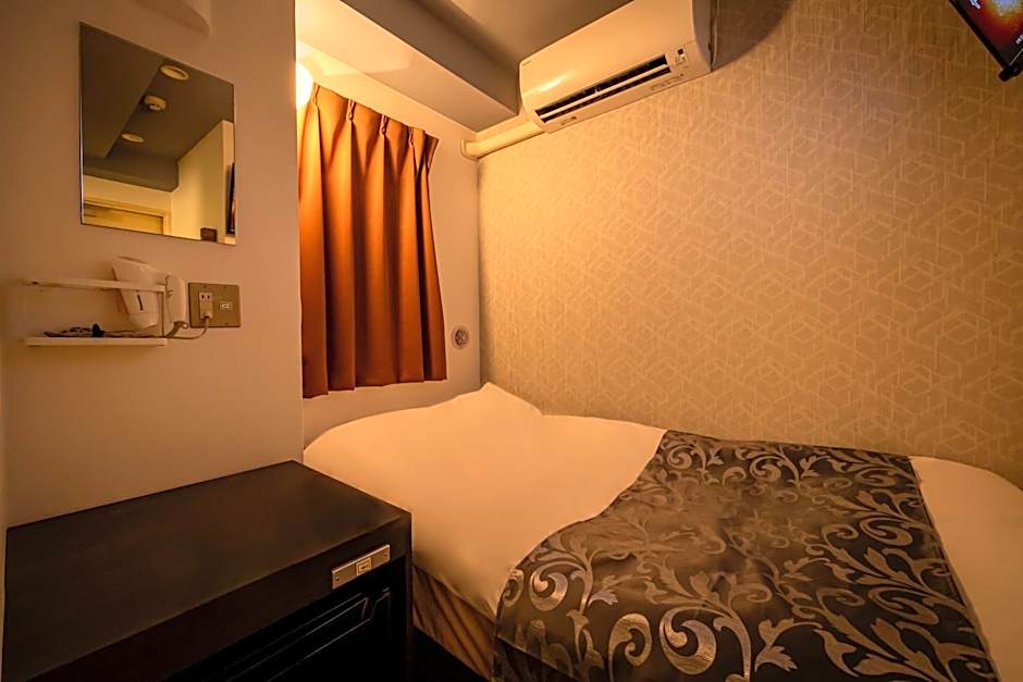 Hotel Peace (Adult Only)