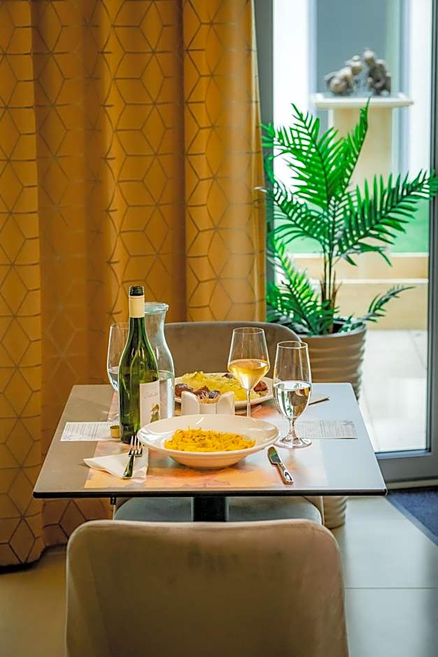 Eleven Business & Sport Hotel