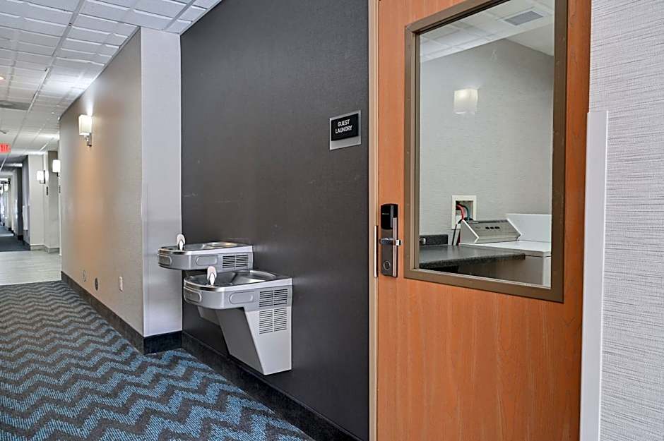 Sleep Inn & Suites Washington near Peoria