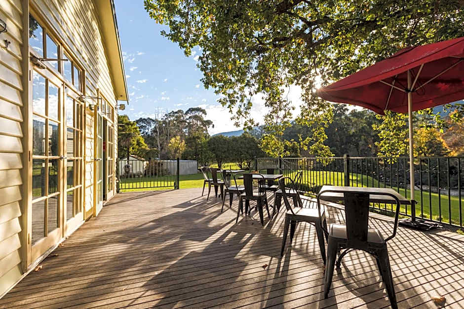 Oscar's On The Yarra