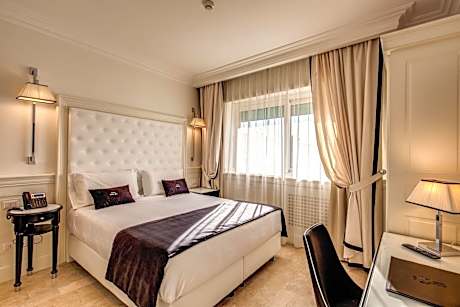 Hotel Domus Mea