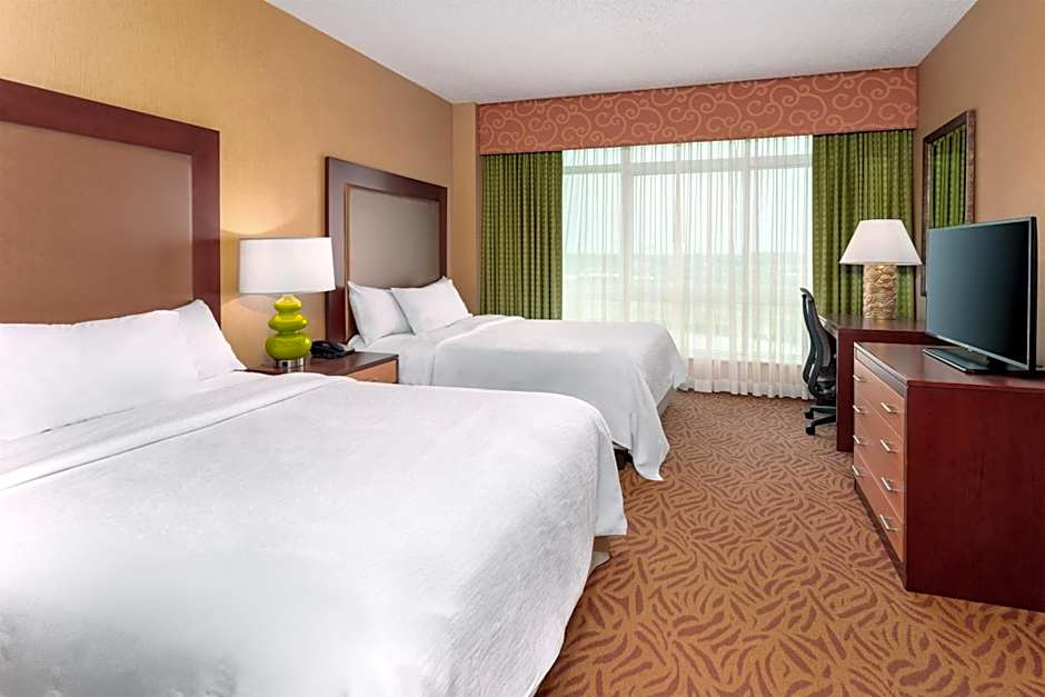 Embassy Suites By Hilton Omaha-La Vista Hotel & Conference Center