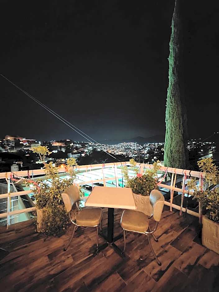 Hotel 1988 Guanajuato
