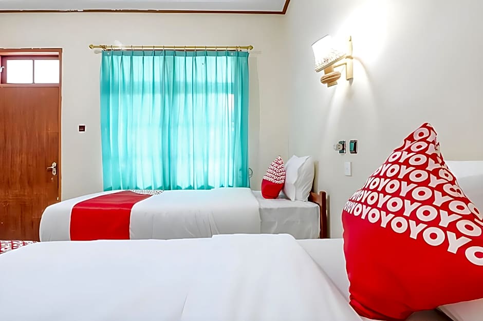 OYO 1654 Maha Bharata Kuta Inn