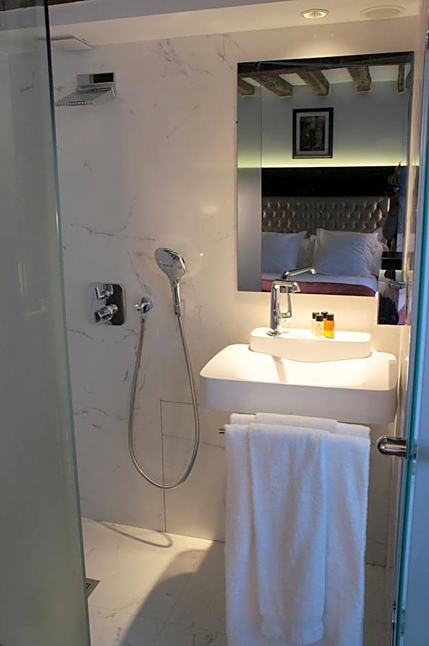 Tonic Hotel Saint Germain des Prés