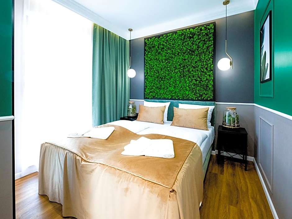 Aparthotel Green Concrete - Free Beach Bus