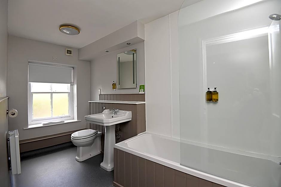 Wheatsheaf, Baslow by Marston's Inns